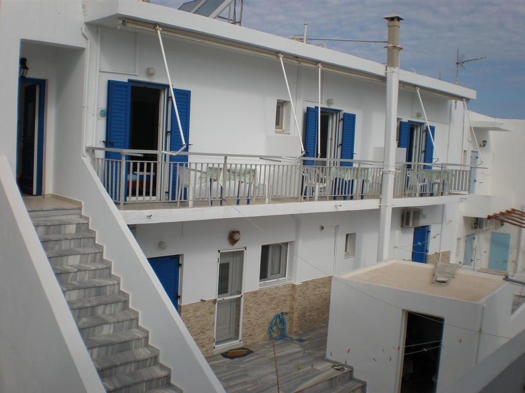 Chrysa Apartamento Antiparos Town Exterior foto